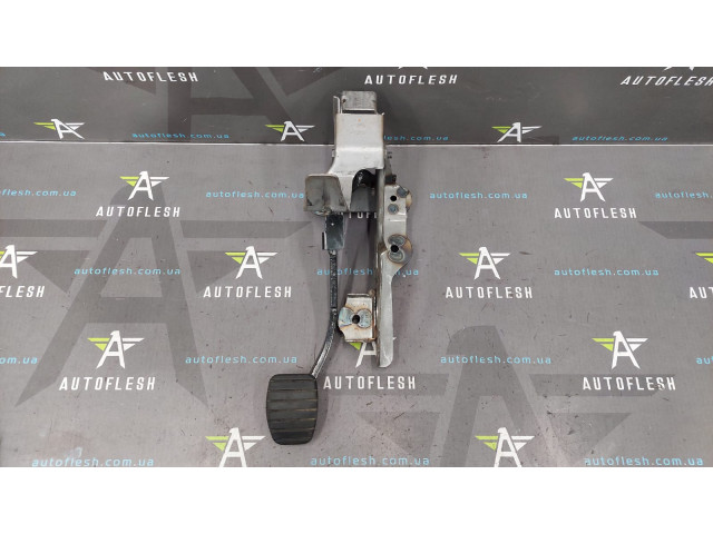 Педаль гальма 465013423R, 465011442R, 465012982R Renault Captur Clio 4 каптур кліо бу